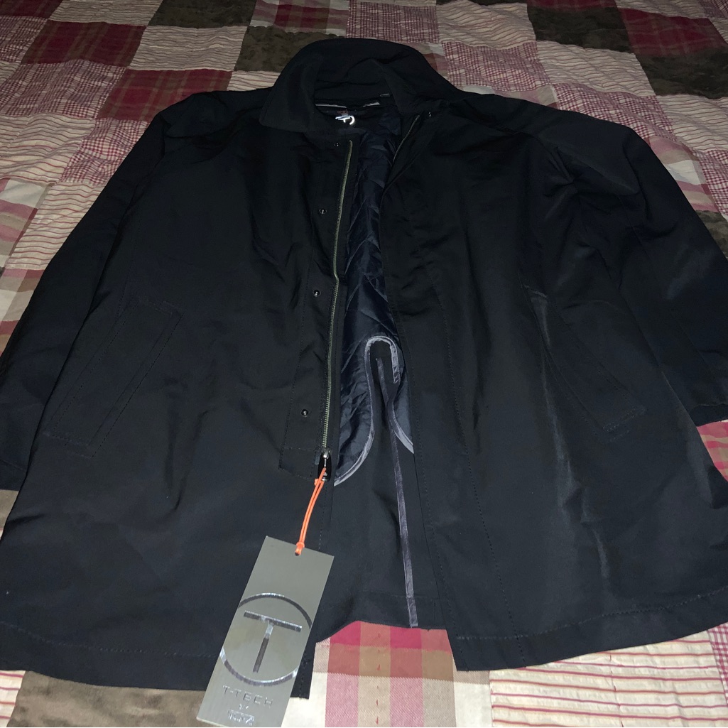 Brand New Tumi Tech JacketSz MM
